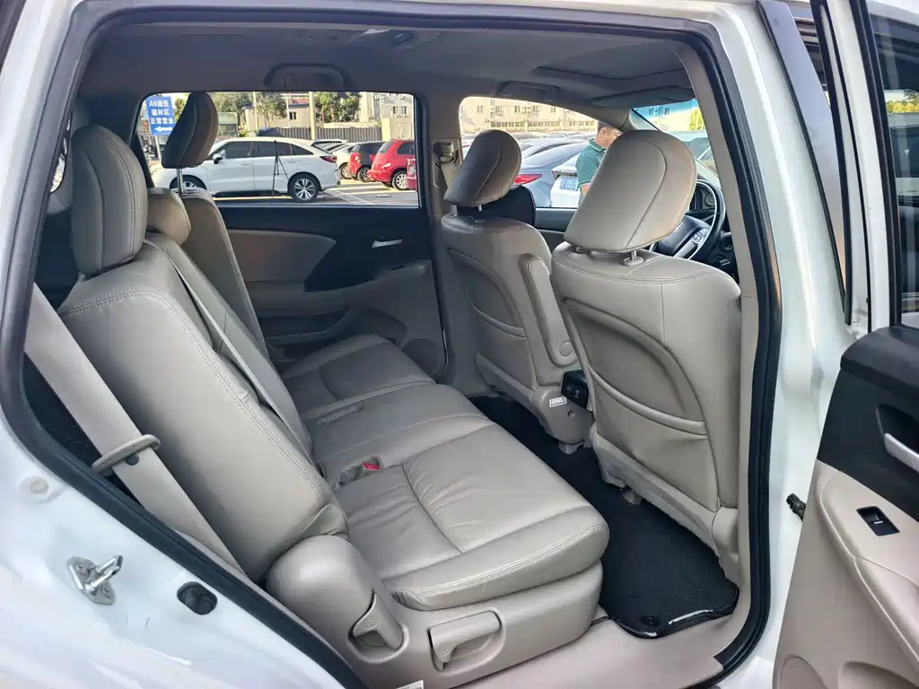 Honda Odyssey — миниатюра 14