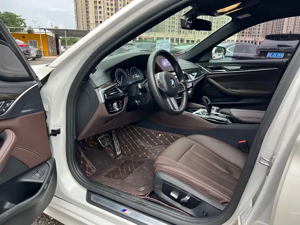 BMW 5 Series 5 2019 525Li M Sport
