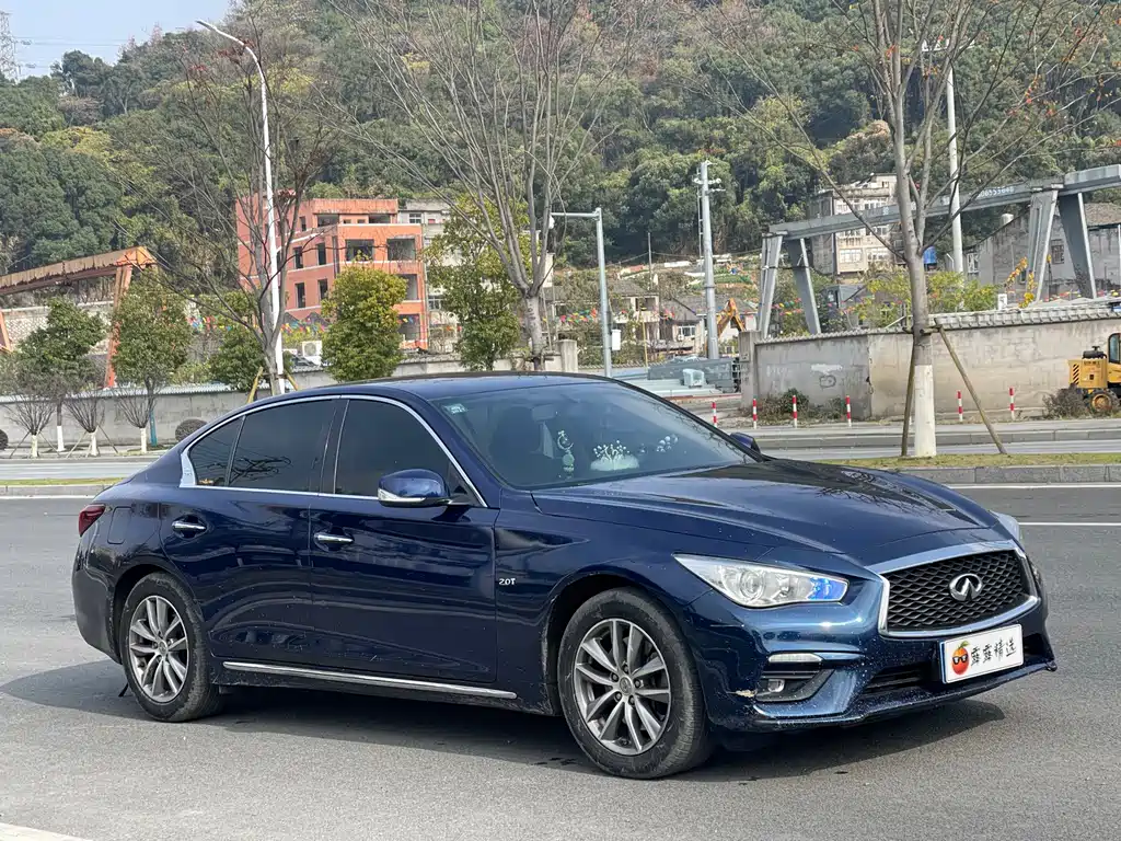 Infiniti Q50L 2019