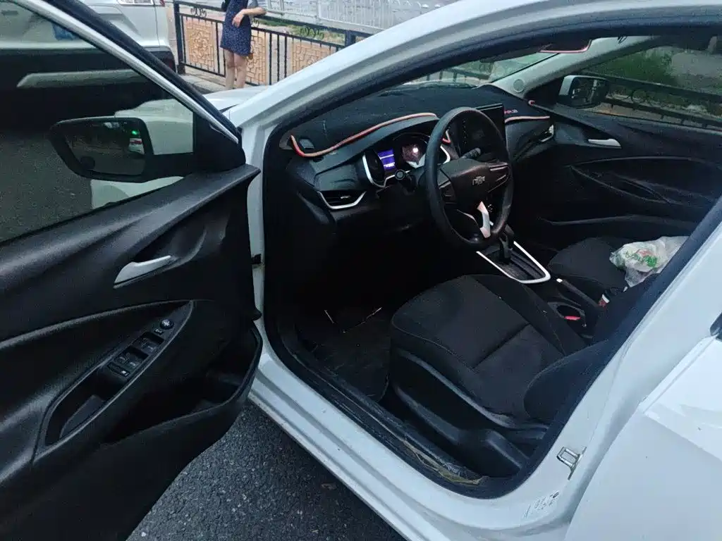 Chevrolet Cavalier — миниатюра 17