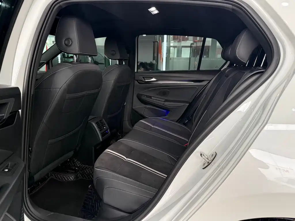 Volkswagen Golf 2021 280TSI DSG R-Line