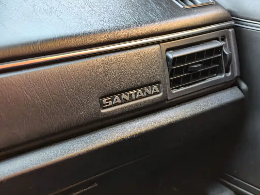 Volkswagen Santana Classic — миниатюра 9