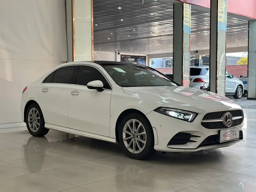 MERCEDES-BENZ A CLASS