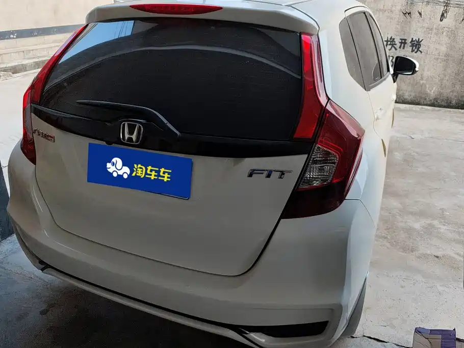 Honda Fit — миниатюра 3