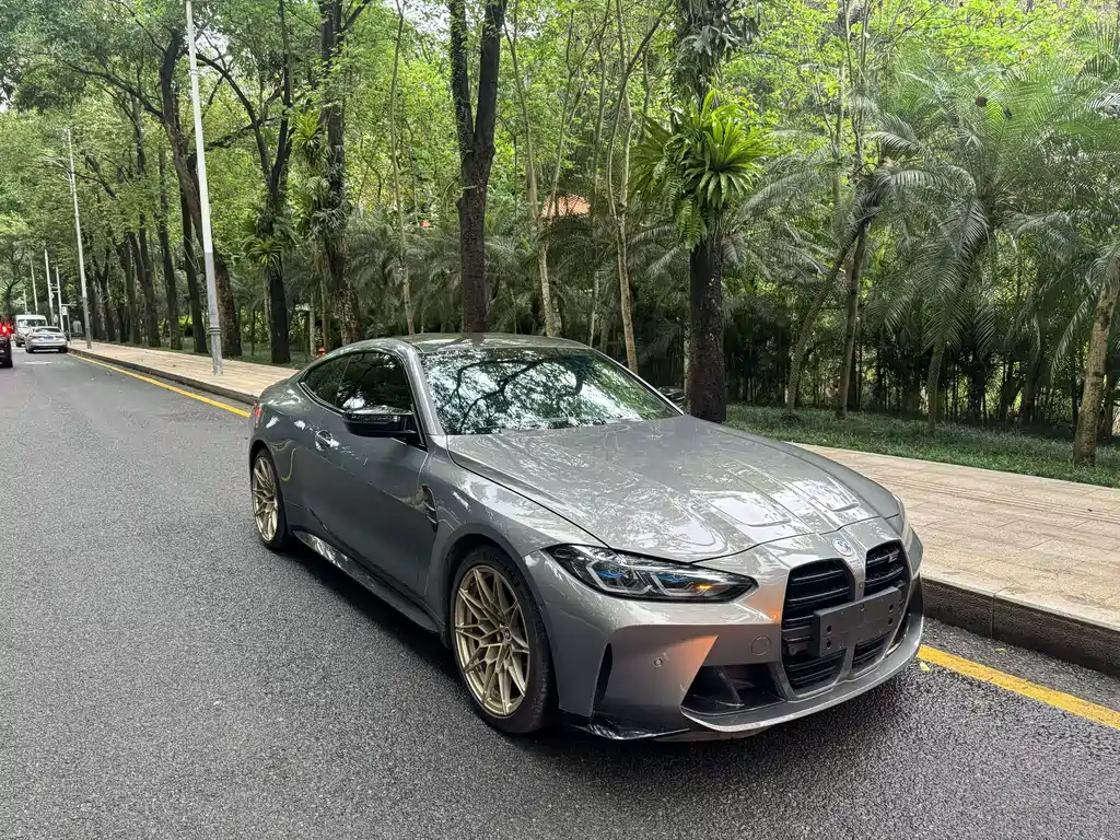 BMW M4 2023