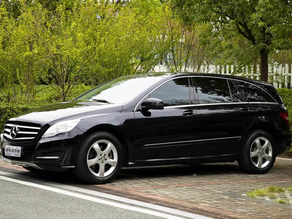 Mercedes-Benz R-Class 2015