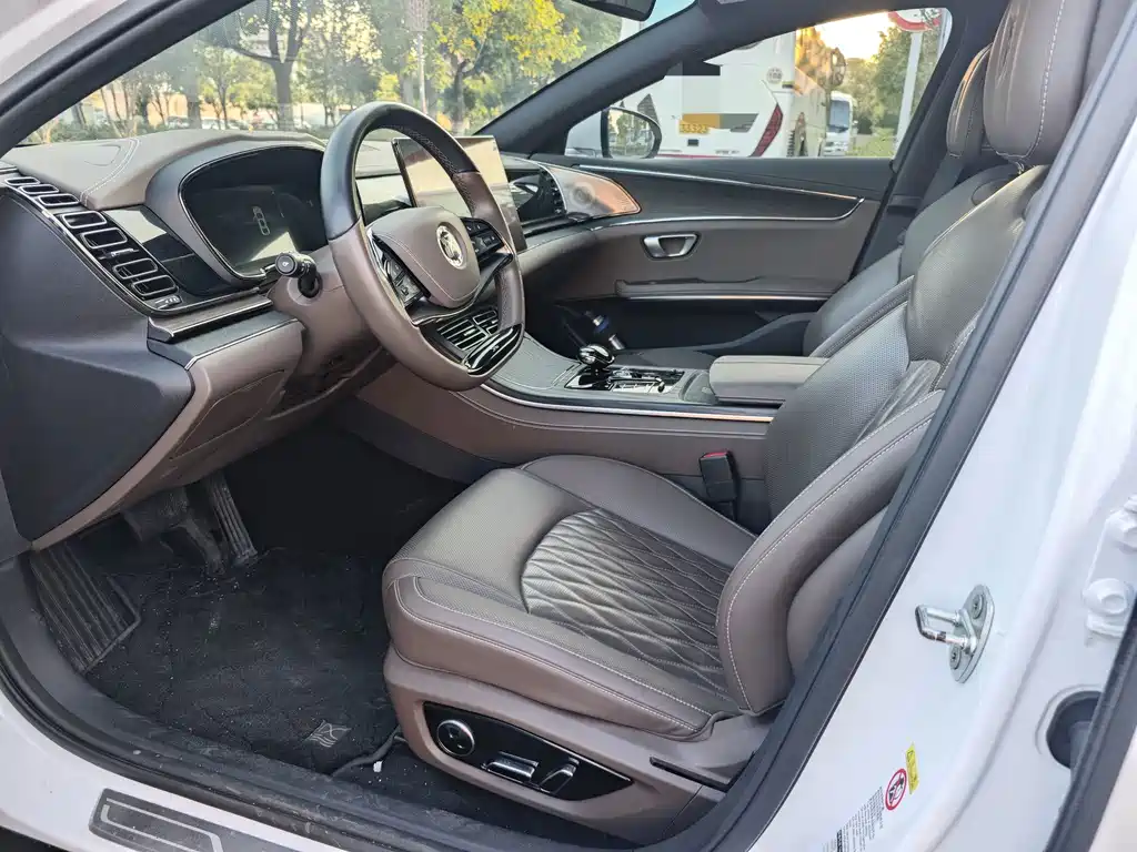 BYD Han — миниатюра 4