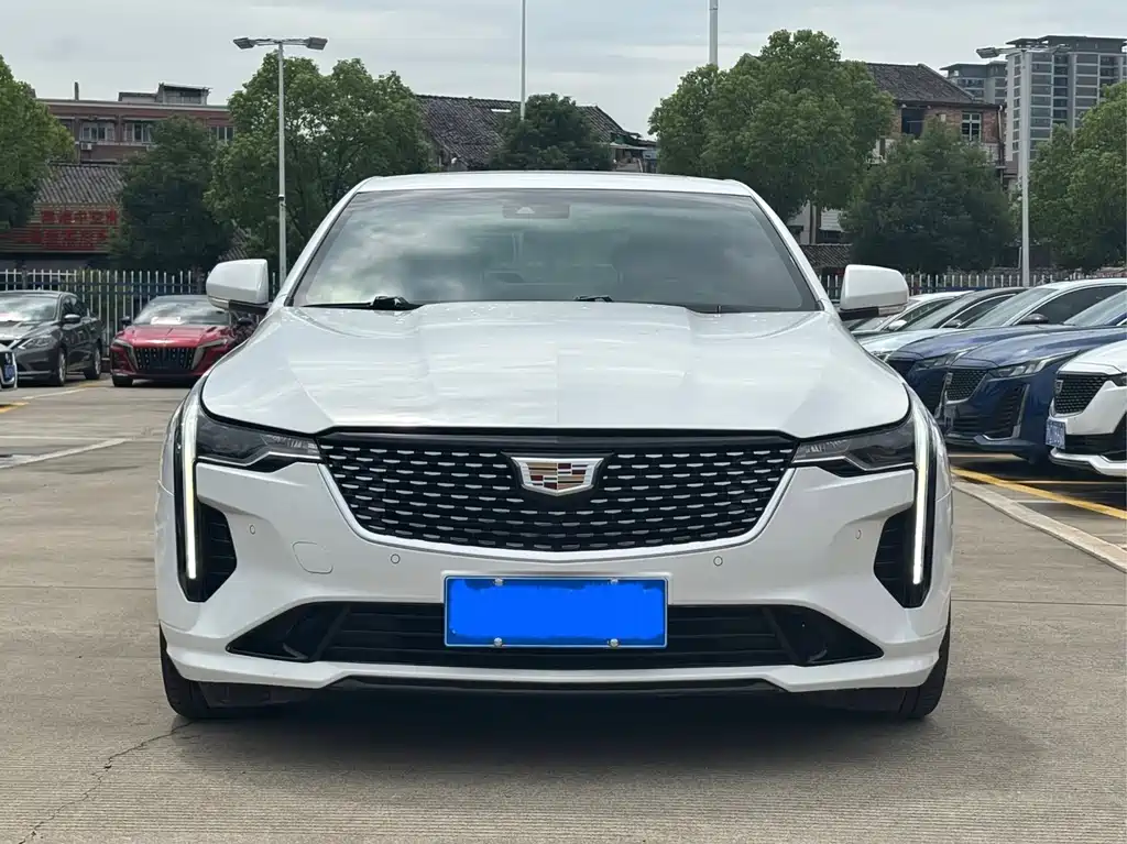 CADILLAC  CT4