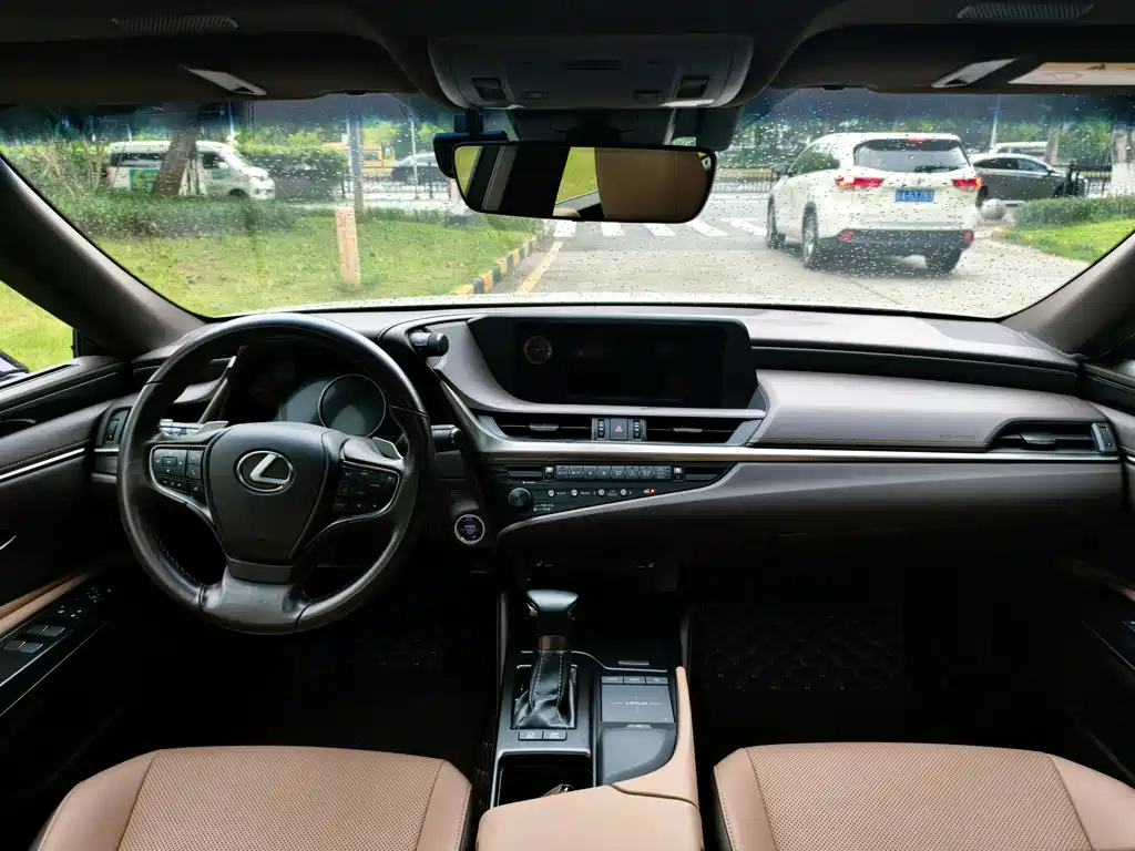 Lexus ES — фотографии объявления, Фото 18