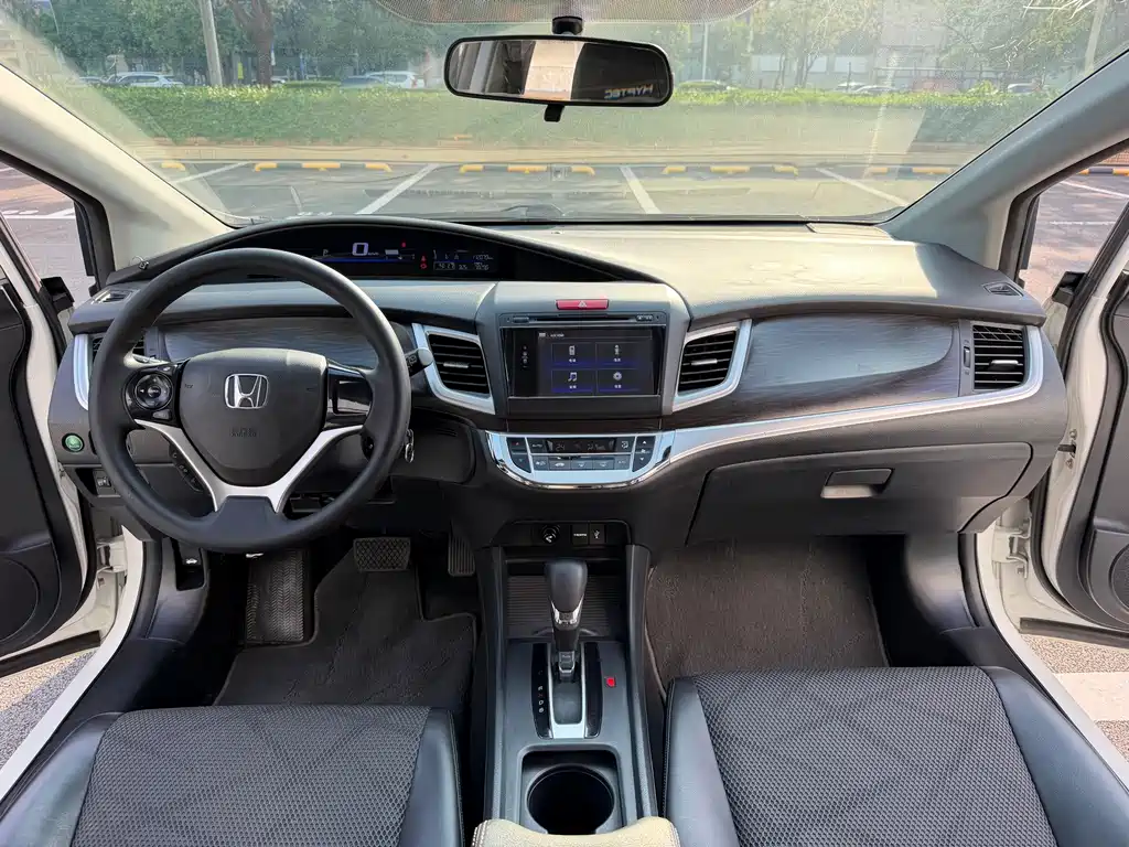 Honda Jade — миниатюра 14
