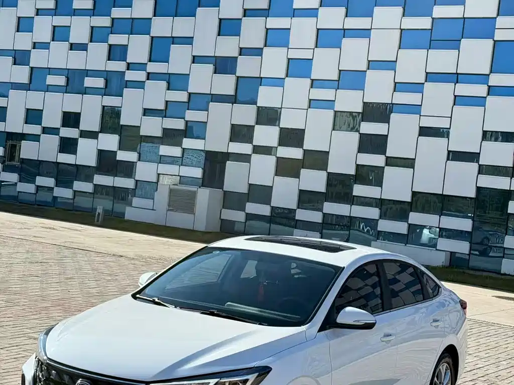 Changan Eado — миниатюра 10