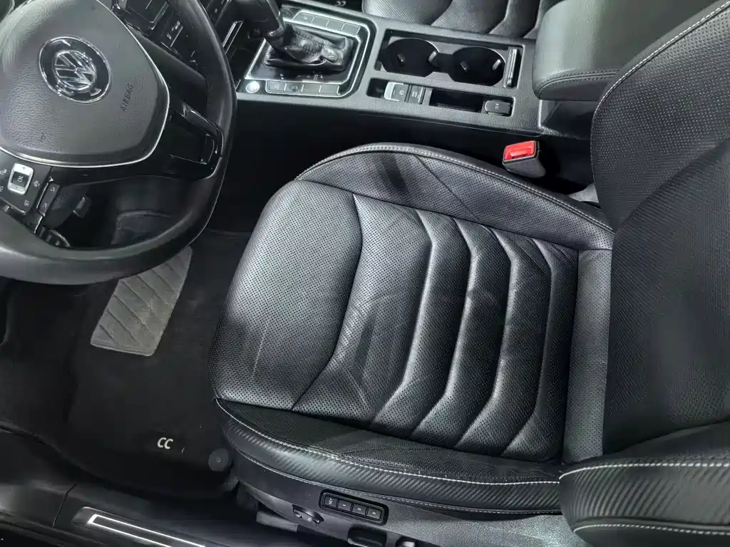 Volkswagen CC — миниатюра 4
