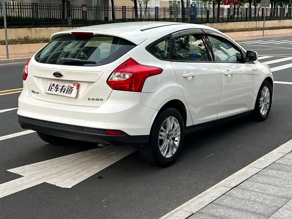 Ford Focus — миниатюра 2