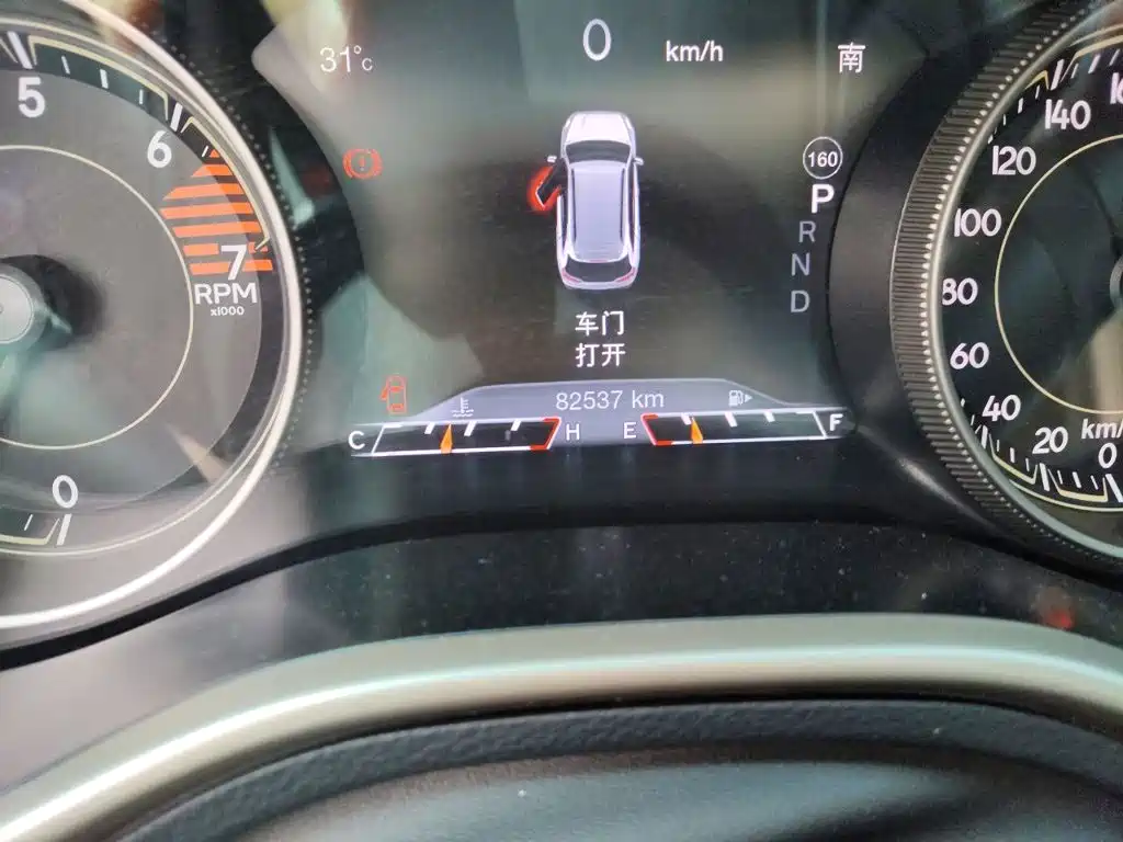 Jeep Cherokee — миниатюра 9