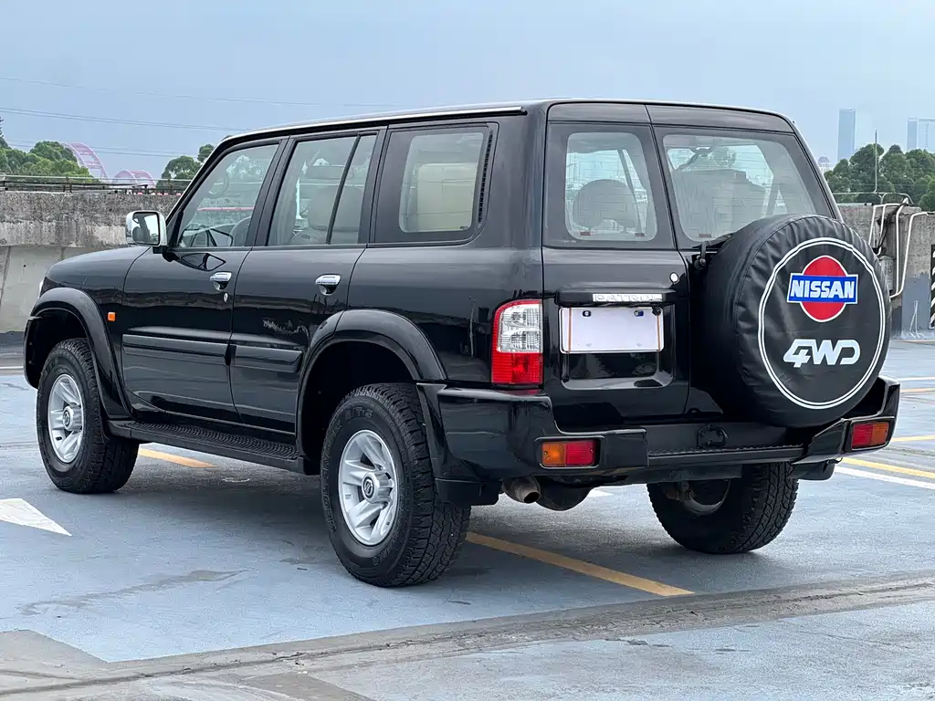 Nissan Patrol 2004 4800 GRX