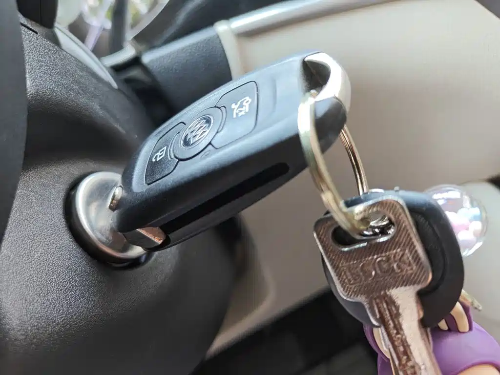 Buick Verano — миниатюра 9