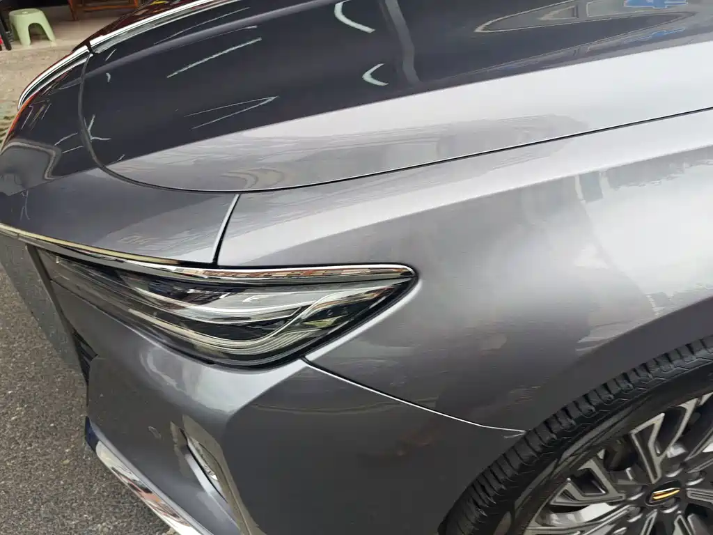 Hongqi Hongqi H5 — миниатюра 16