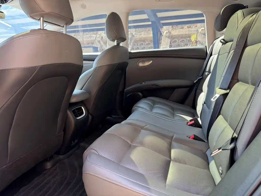 ZHIJI AUTOMOBILE ZHIJI LS6