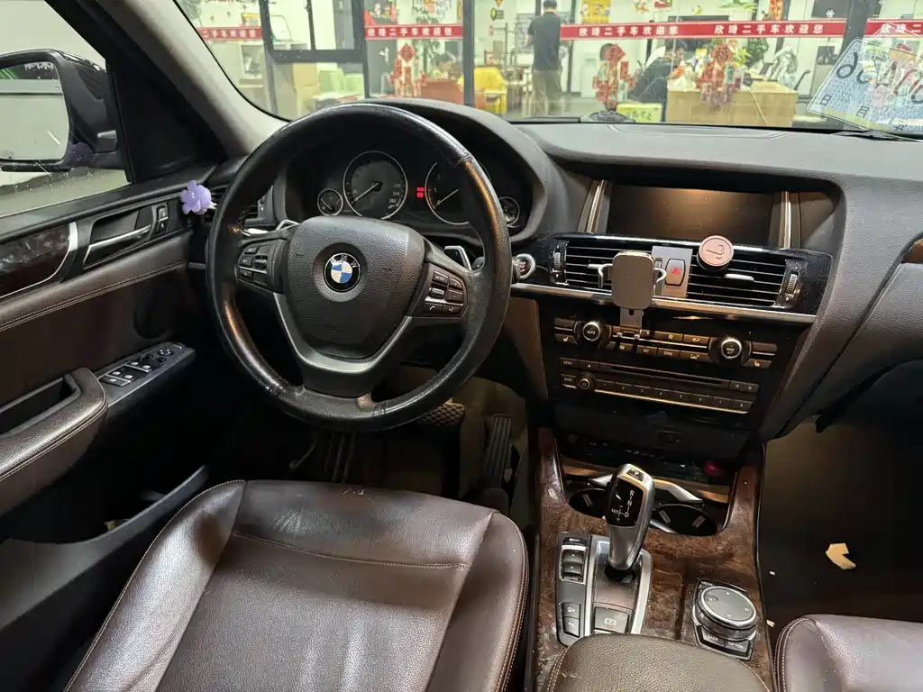 BMW X4 — миниатюра 14