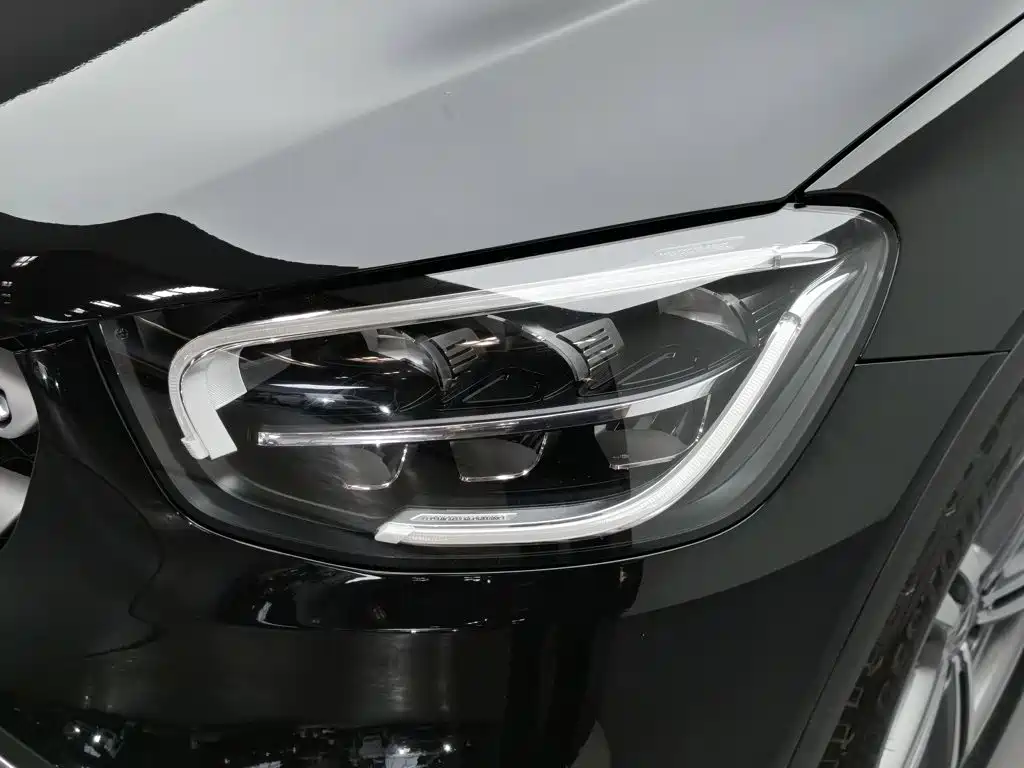 Mercedes-Benz GLC 2021 GLC 260 L 4MATIC
