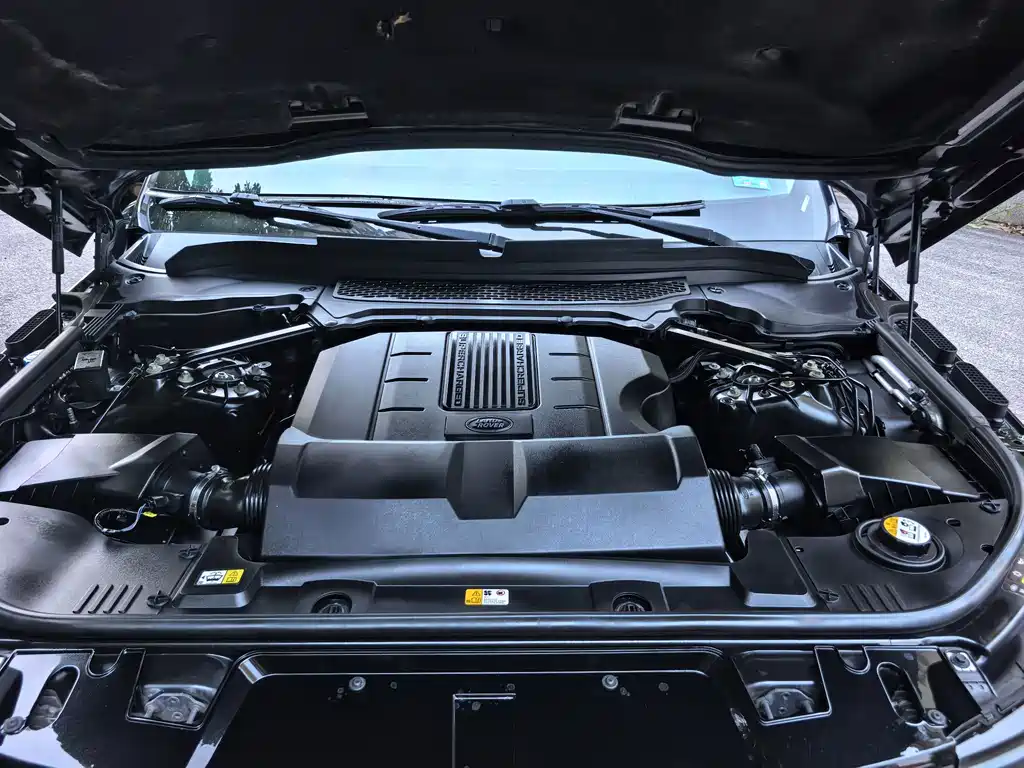 Land Rover Sport — миниатюра 10
