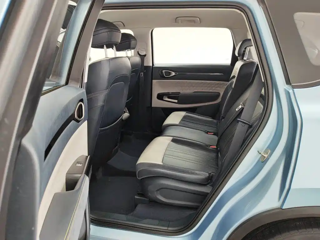 Baojun RM-5 — миниатюра 15