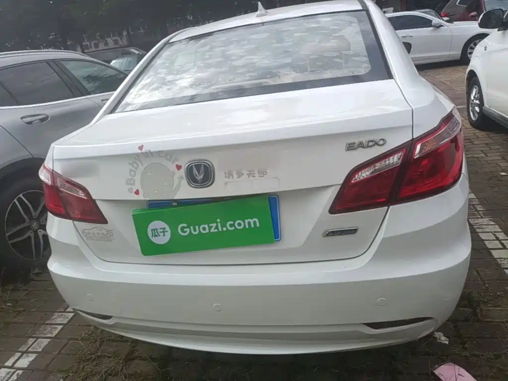 Changan Eado — миниатюра 6