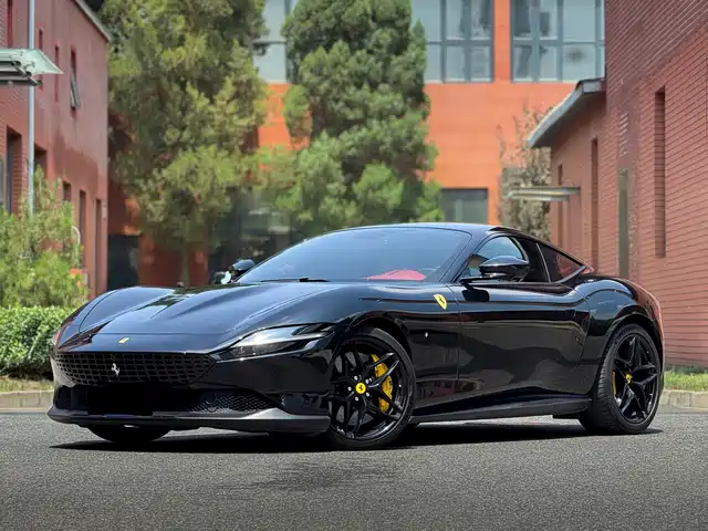 2021 Ferrari Roma