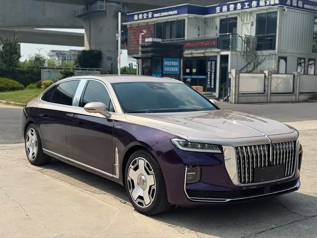 RED FLAG HONGQI H9