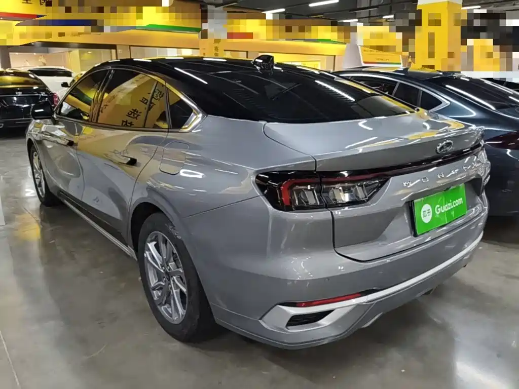 Ford Mondeo 2023 EcoBoost 245 Luxury