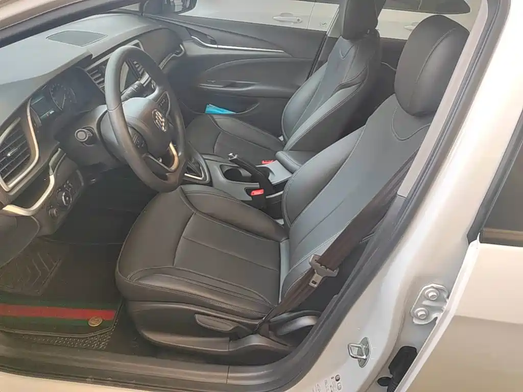 Buick Excelle — миниатюра 15