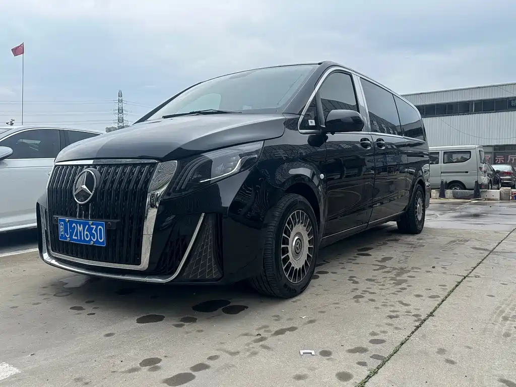 Mercedes-Benz Vito 2023