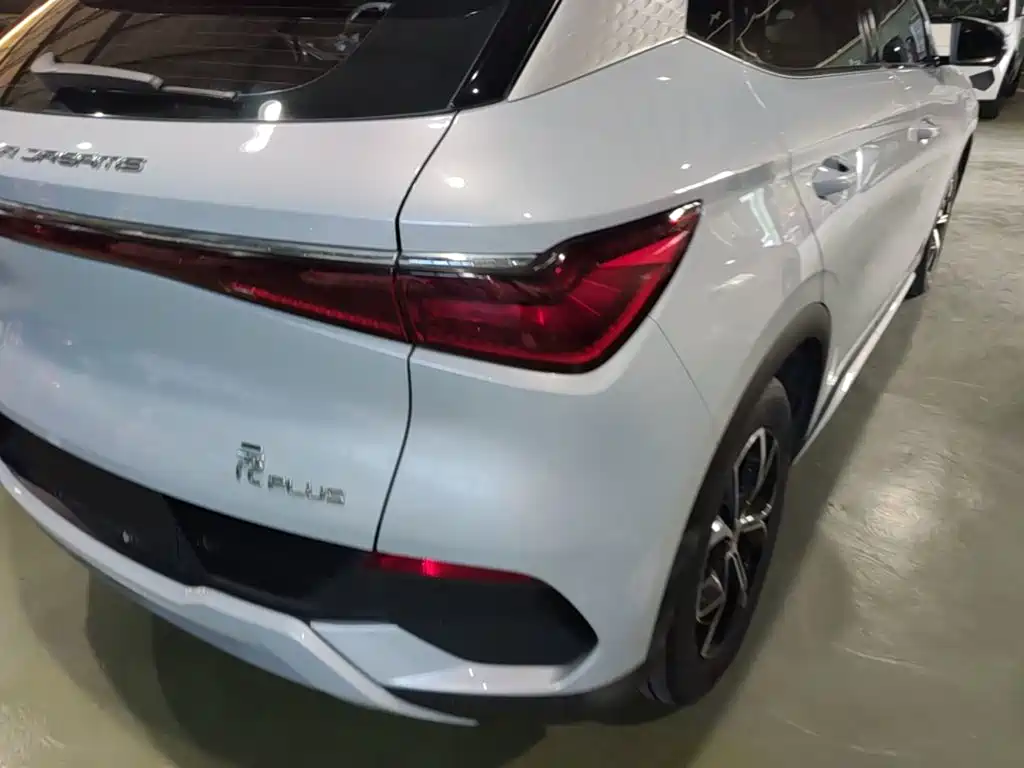 BYD Yuan Plus — миниатюра 8