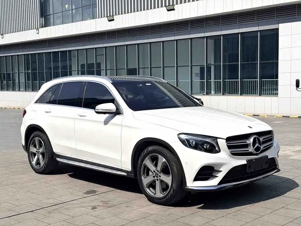 Mercedes-Benz GLC 2017 GLC 300 4MATIC