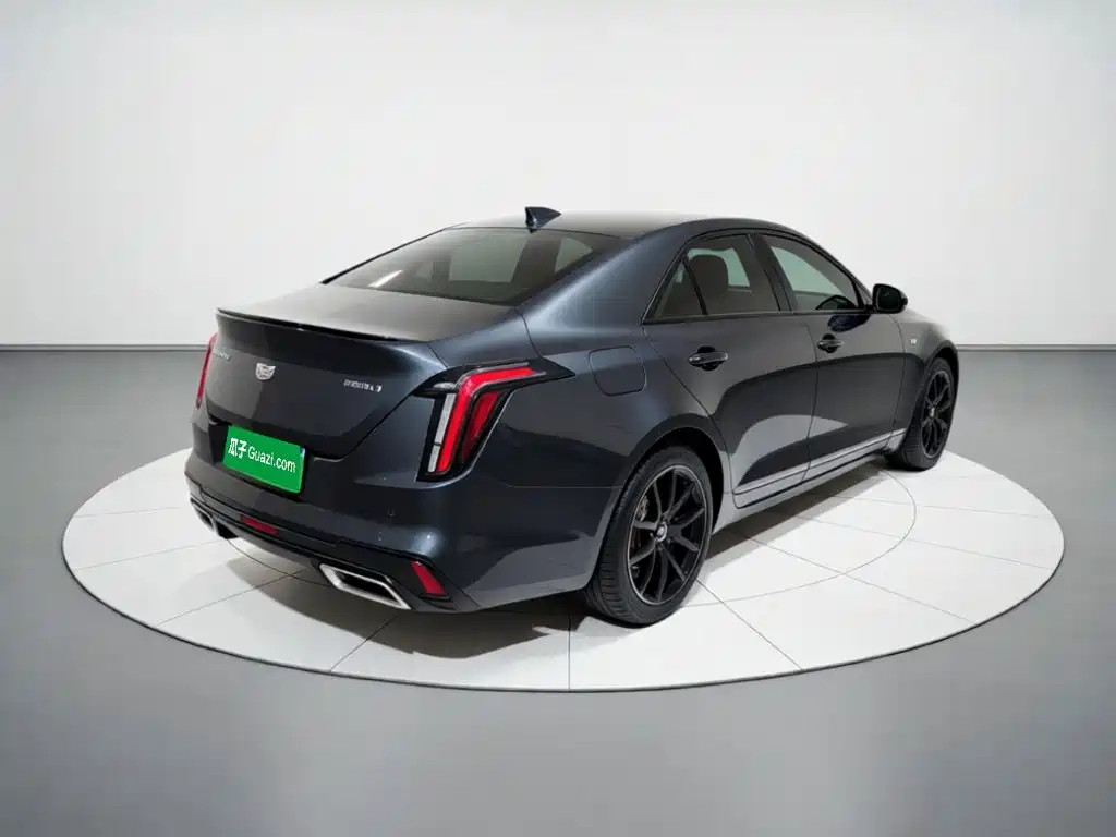 Cadillac CT4 — миниатюра 6