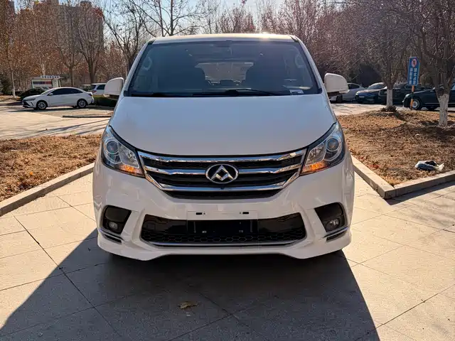 saic-maxus chase-g10