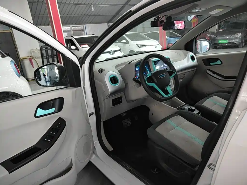 JMEV Yizhi EV2 — миниатюра 16