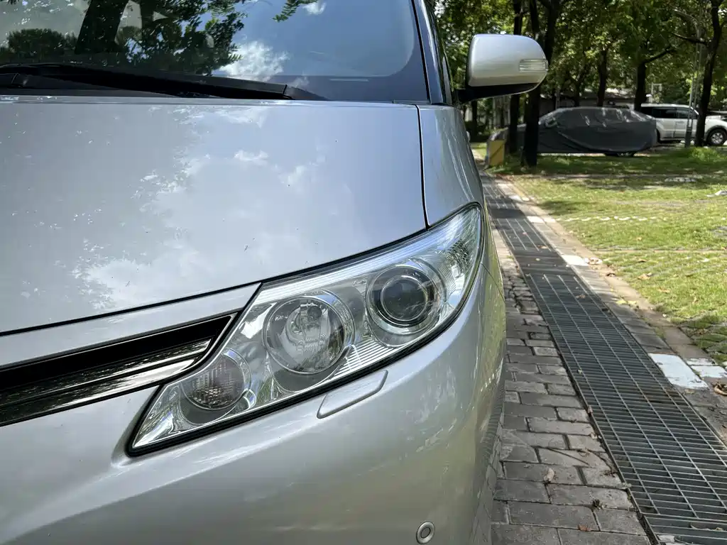TOYOTA PREVIA