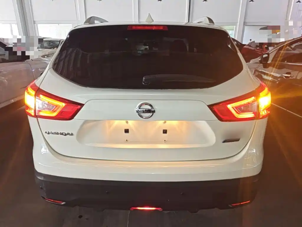 Nissan Qashqai — миниатюра 6