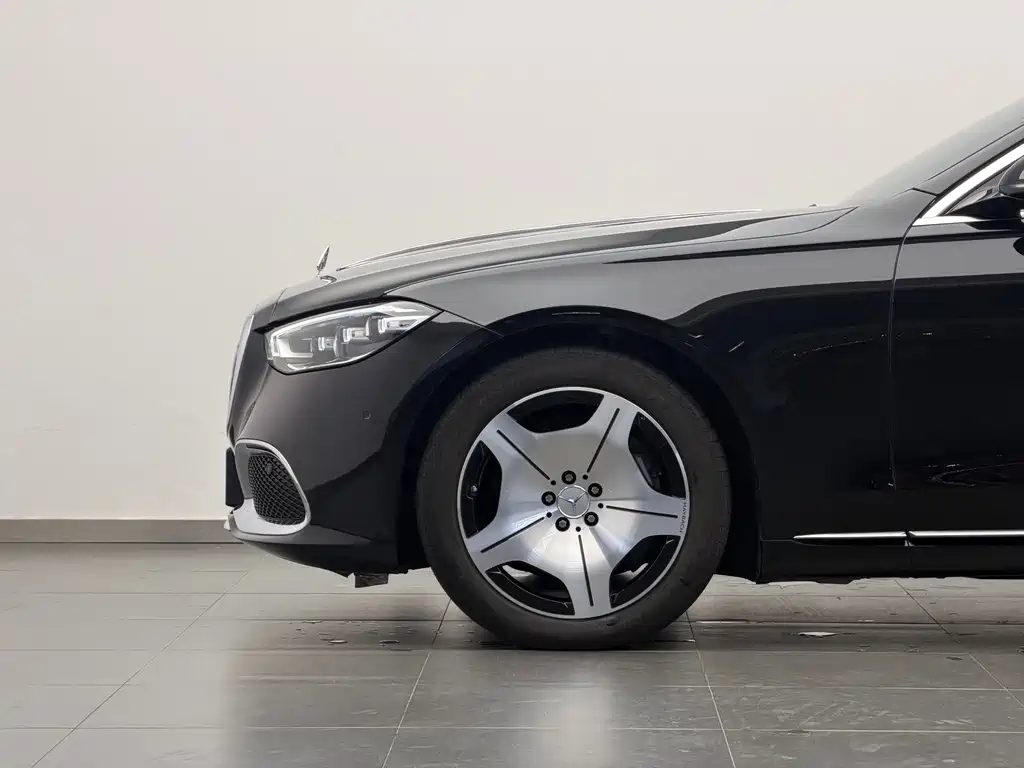 Mercedes-Benz S-Class — миниатюра 22