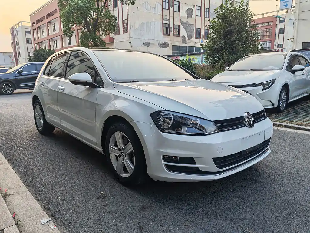 Volkswagen Golf — миниатюра 3