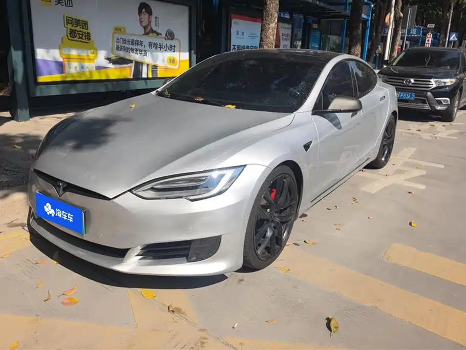 TESLA MODEL S
