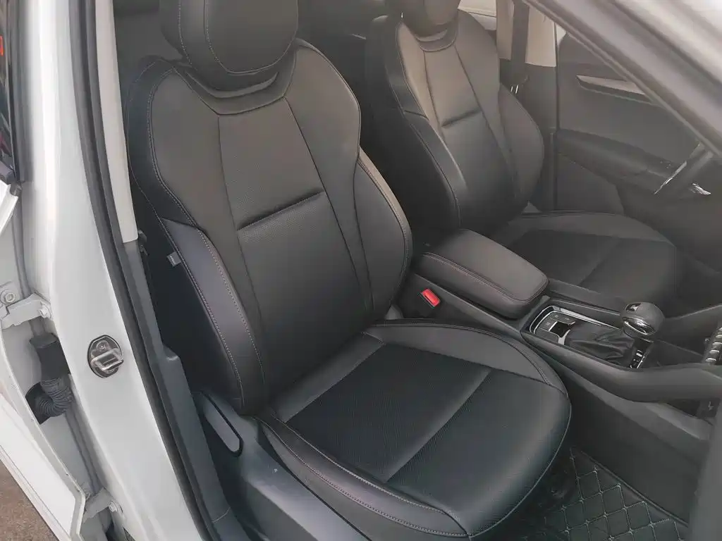 Skoda Karoq — миниатюра 25