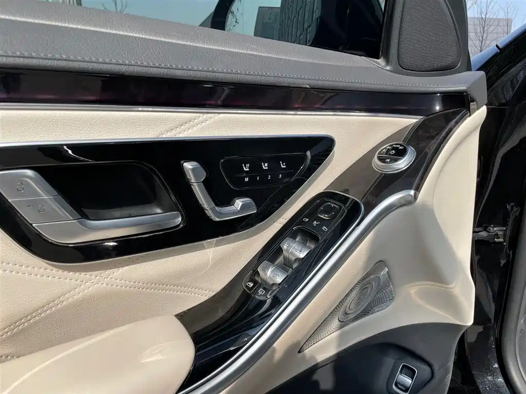 MERCEDES-BENZ MAYBACH S CLASS