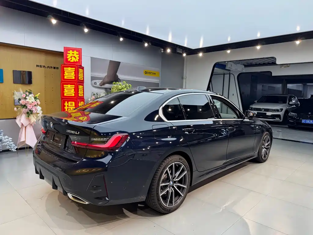 BMW 3 Series 3 2025 325Li M Sport