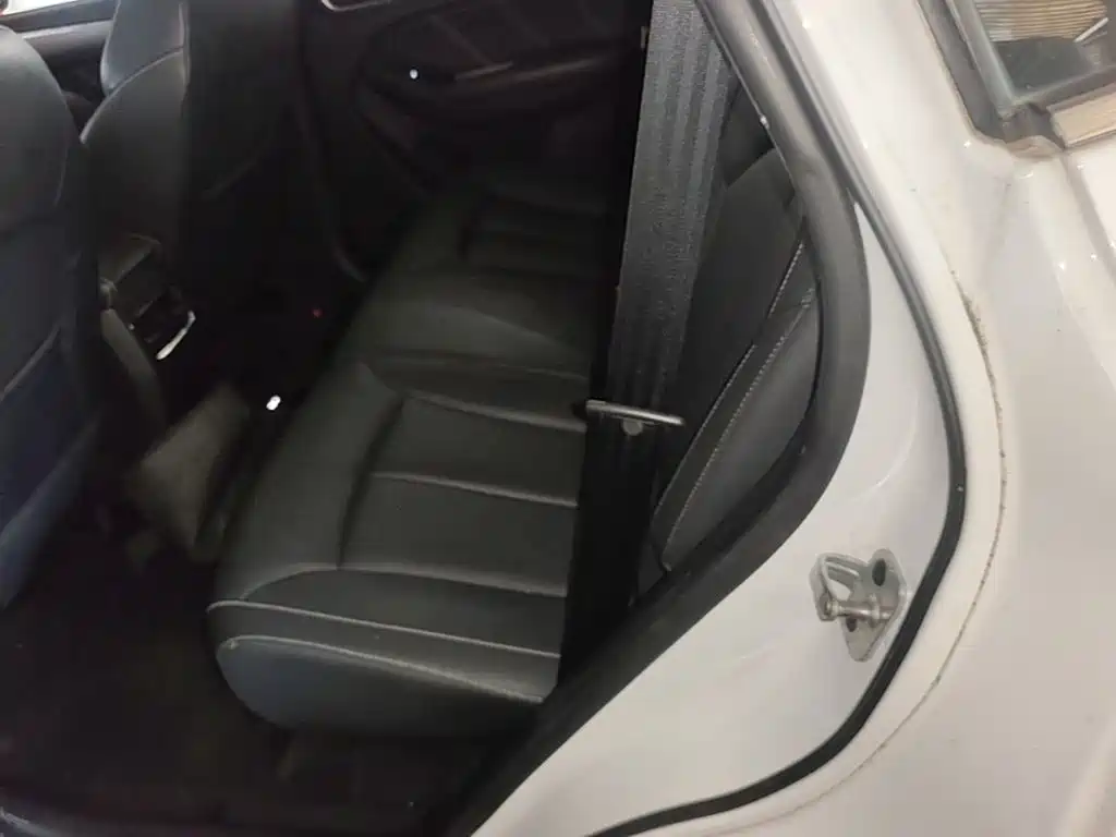Roewe RX5 — миниатюра 17