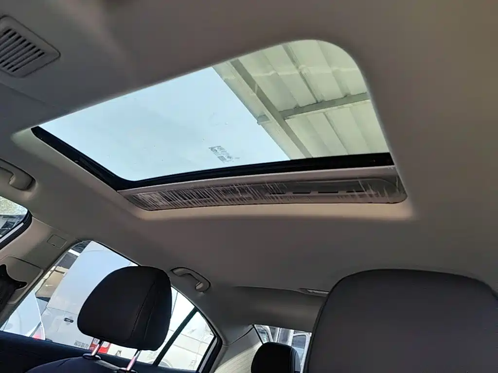 Roewe i5 — миниатюра 18