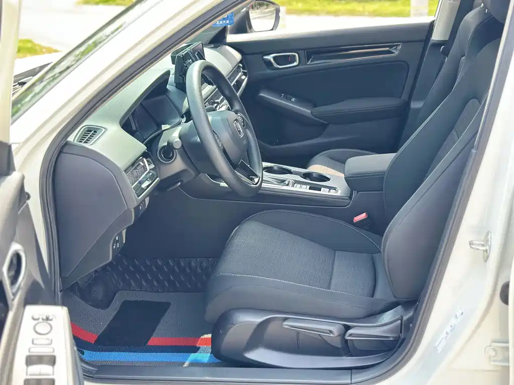 Honda Civic — миниатюра 6