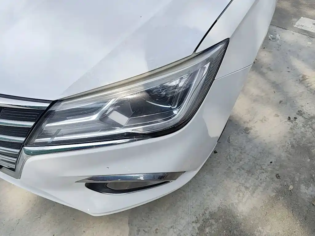 Roewe i5 — миниатюра 24