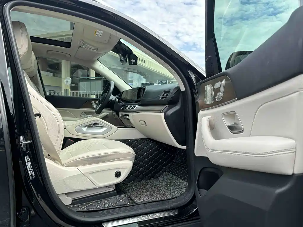 Mercedes-Benz GLE New Energy — миниатюра 15